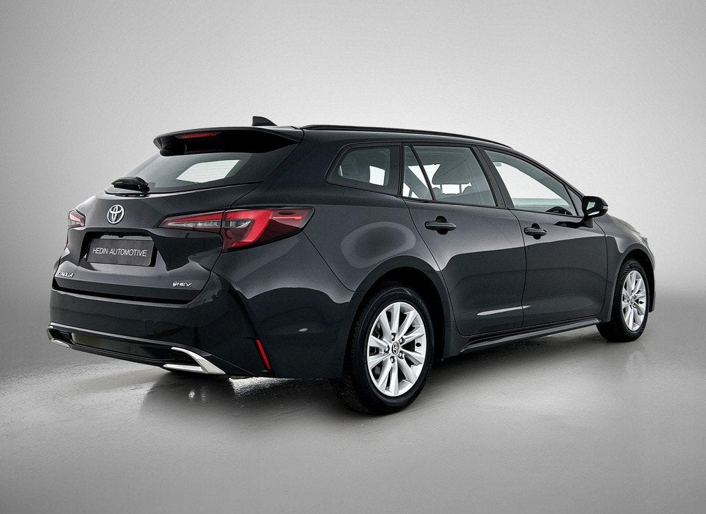 Toyota Corolla Touring Sports 1.8 Hybrid Dynamic e-CVT, Autos, 1345 kg, 750 kg, Entreprise, https://public.car-pass.be/vhr/622273b9-6382-40cf-9074-21769adca87e