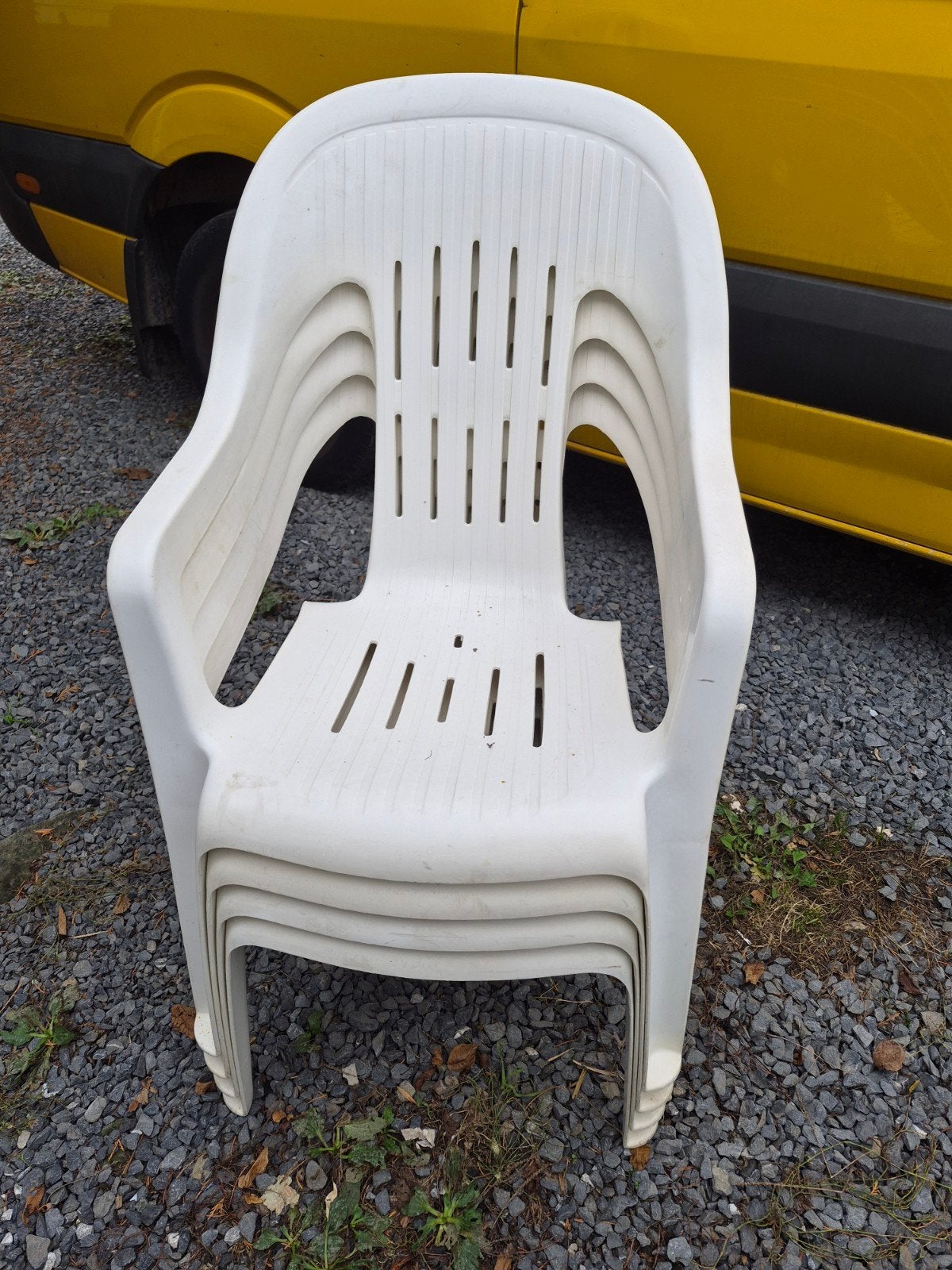 8 chaises de jardin blanches empilables en plastique, Enlèvement, Plastique
