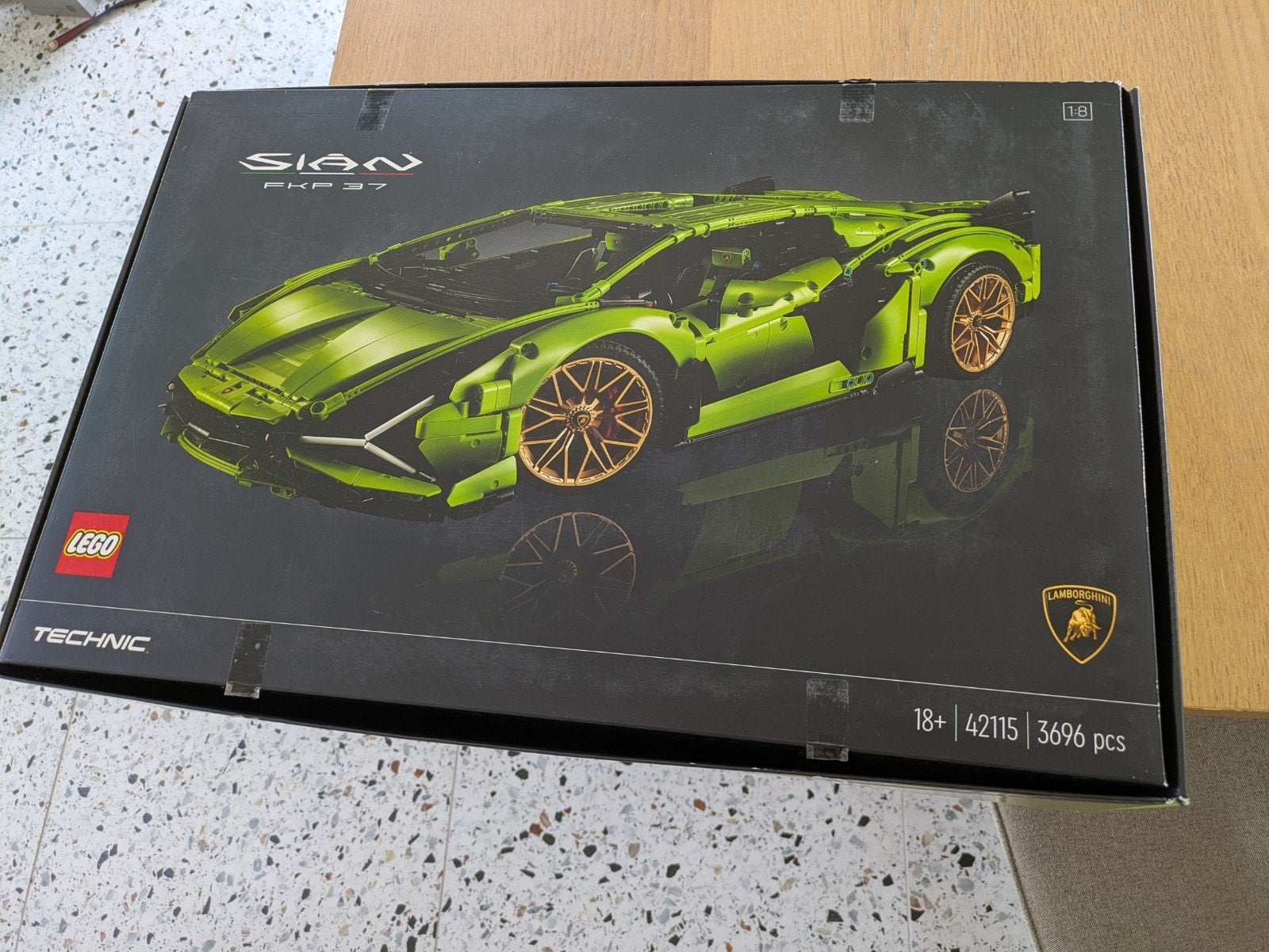 Lego 42115 Lamborghini Sian, Kinderen en Baby's, Speelgoed | Duplo en Lego, Ophalen, Lego, Compleet, Zo goed als nieuw