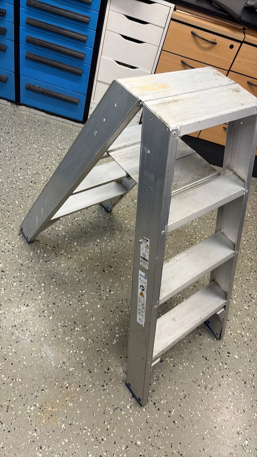 Solide traplader 2x4, Ophalen, Zo goed als nieuw