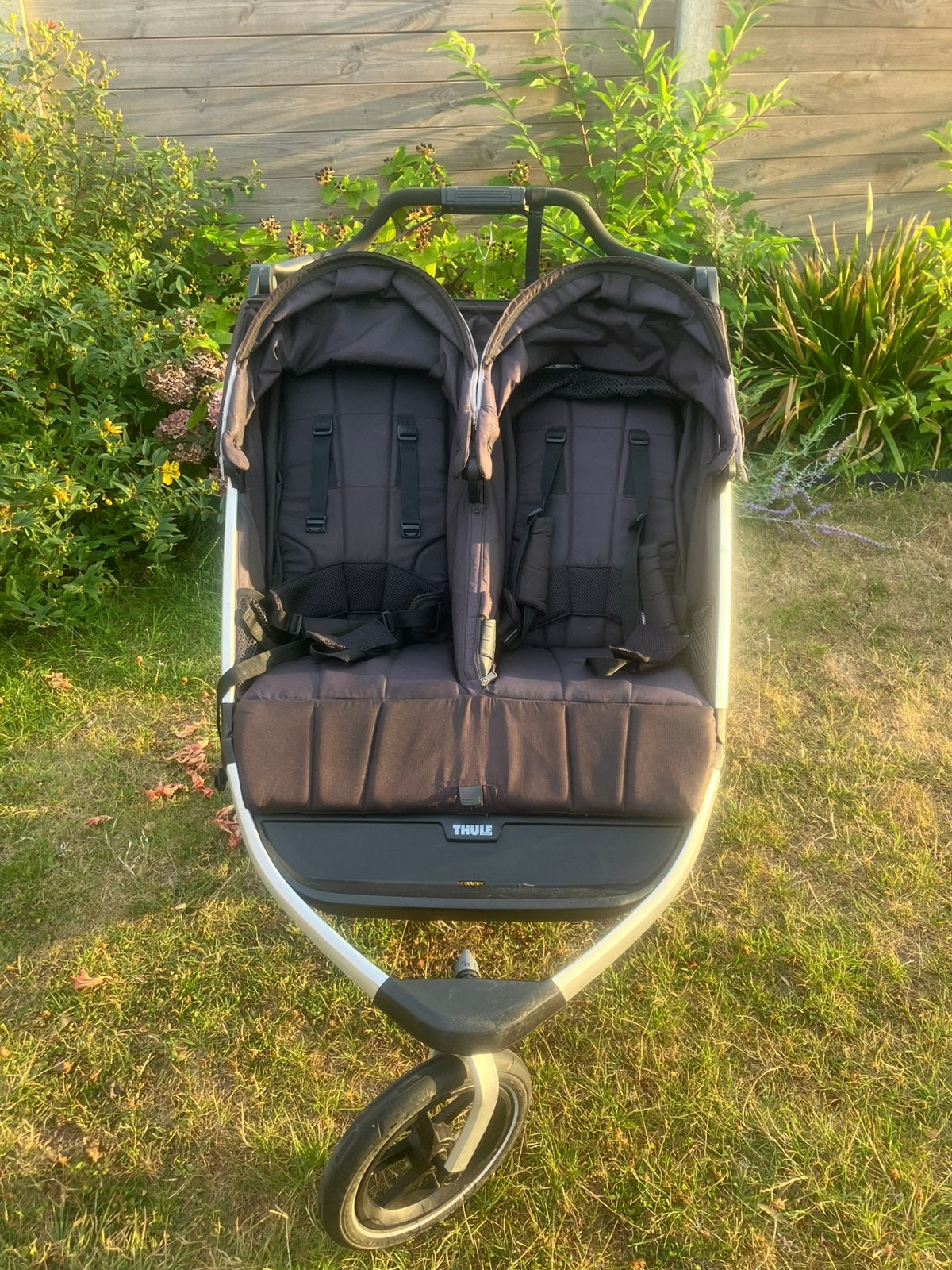 Thule urban glide 2 double, Kinderen en Baby's, Buggy's, Gebruikt, Duomodel, Regenhoes, Verstelbare rugleuning, Zonnekap, Ophalen