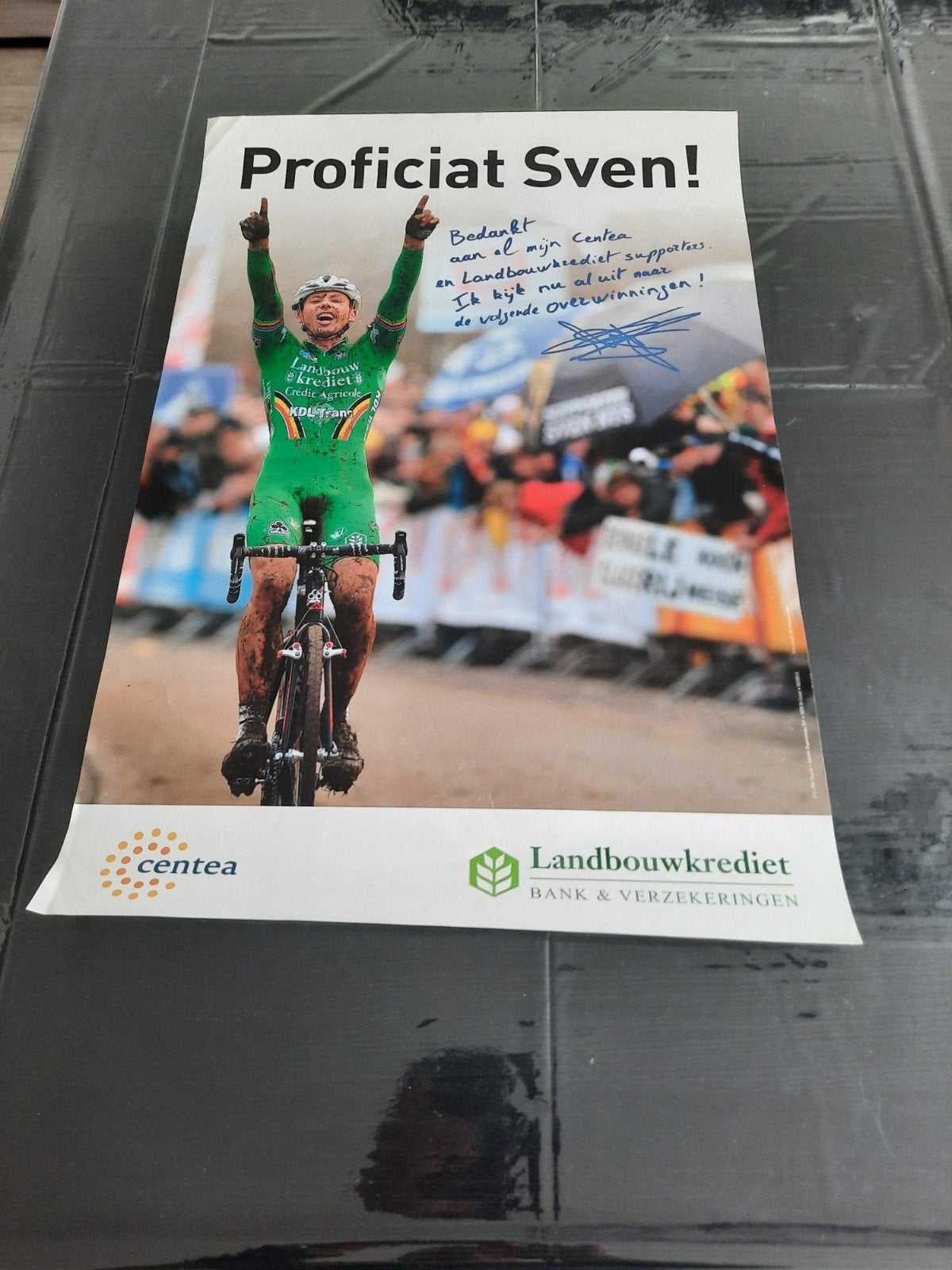 Poster met handtekening sven nys 60cm x40 cm, Ophalen of Verzenden, Gebruikt, Overige typen