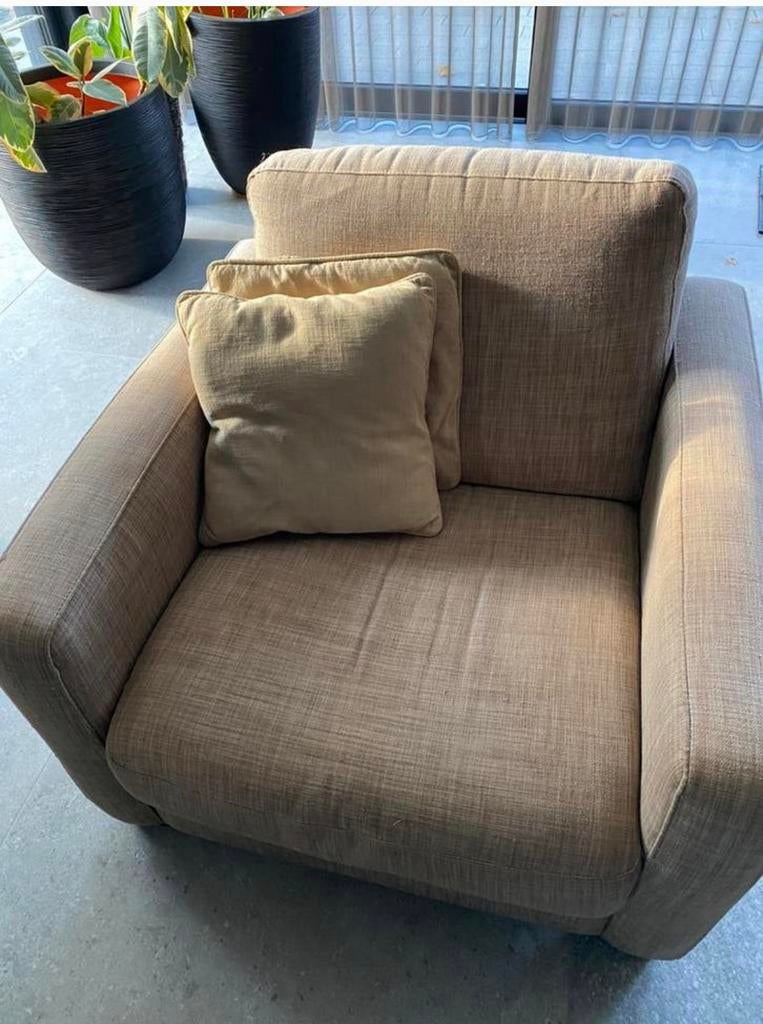 Fauteuil beige, Huis en Inrichting, Ophalen, Zo goed als nieuw