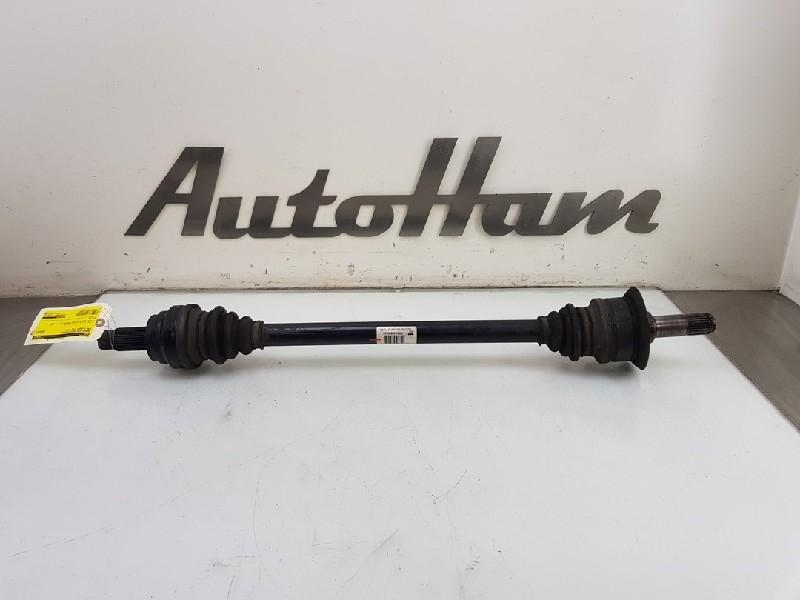 AANDRIJFAS RECHTS ACHTER BMW 5 serie (F10) (01-2009/10-2016), Auto-onderdelen, Remmen en Aandrijving, BMW, Gebruikt