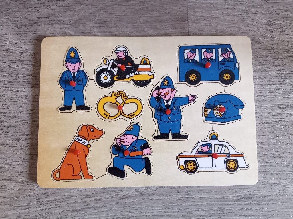 Houten vormenpuzzel / inlegpuzzel politie, Ophalen, Zo goed als nieuw