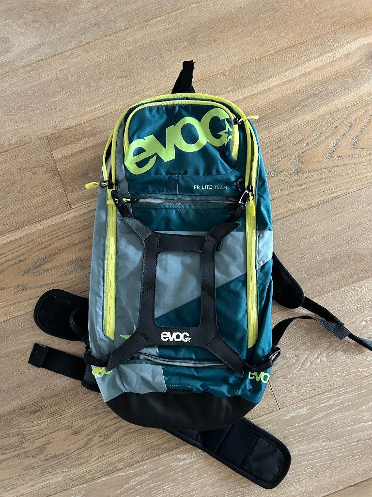 EVOC FR Lite Team, maat M/L, in petrol/stone 10 L, Enlèvement, Comme neuf, Evoc