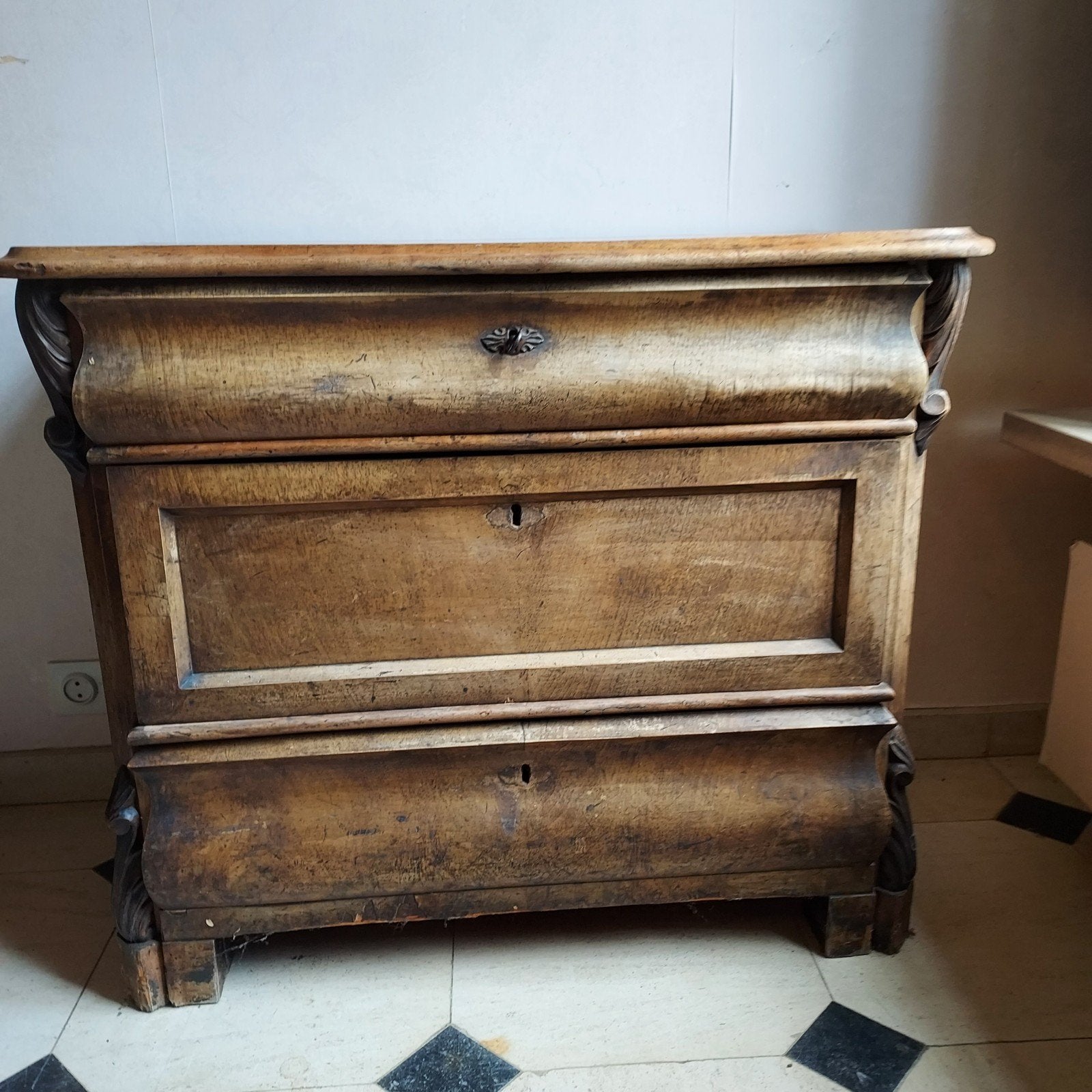 Armoire ancienne, Enlèvement