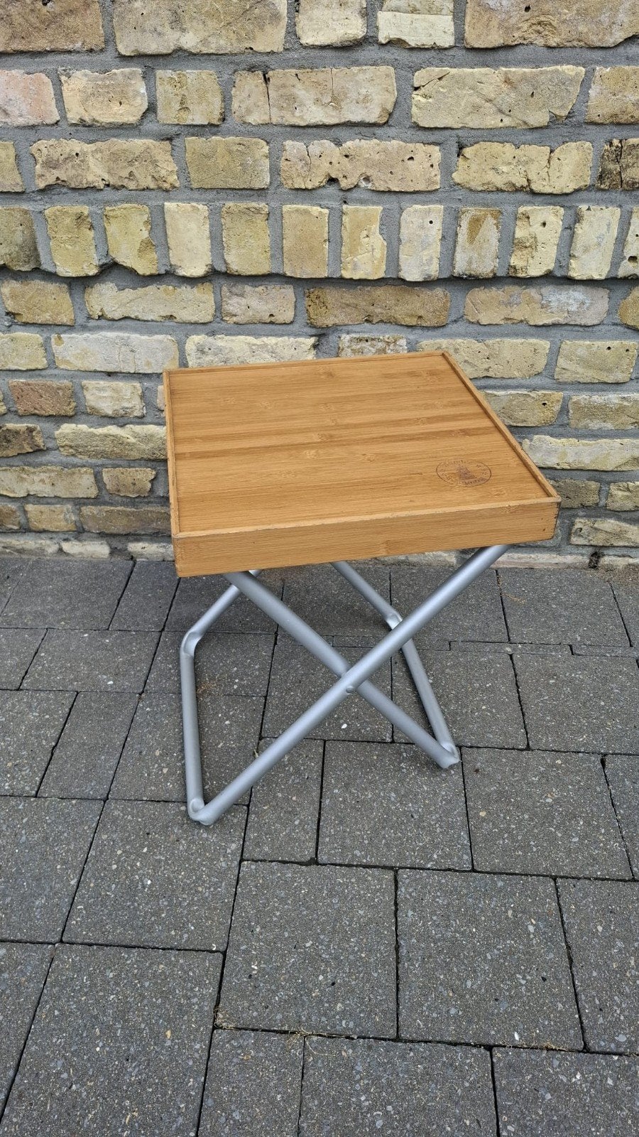 viskruk met houten tafelblad/dienblad, Caravanes & Camping, Meubles de camping, Enlèvement ou Envoi, Comme neuf, Accessoire de mobilier de camping
