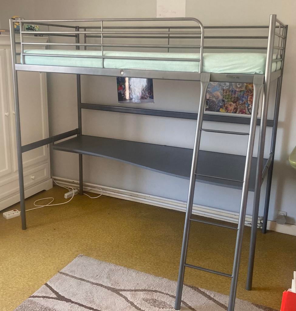 Hoogslaper met bureau, Huis en Inrichting, Slaapkamer | Stapelbedden en Hoogslapers, Ophalen, Zo goed als nieuw, Hoogslaper