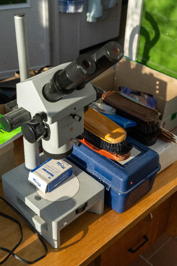 Microscoop MBC-10 met verschillende vergrotingen +attributen, Audio, Tv en Foto, Optische apparatuur | Microscopen, Ophalen, Gebruikt