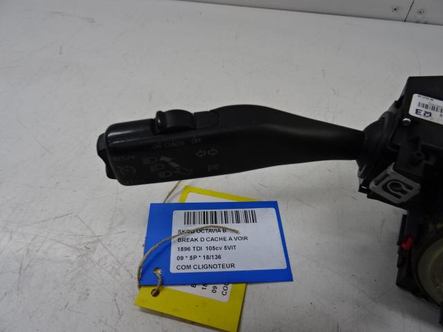 KNIPPERLICHTSCHAKELAAR Octavia Combi (1Z5) (1K0953513G), Gebruikt, Skoda