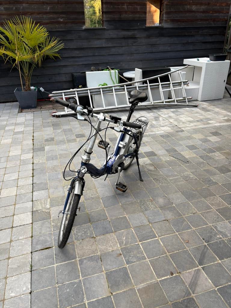 Flyer Elektrische Plooifiets Topstaat, Fietsen en Brommers, Elektrische fietsen, Zo goed als nieuw, Overige merken, 50 km per accu of meer
