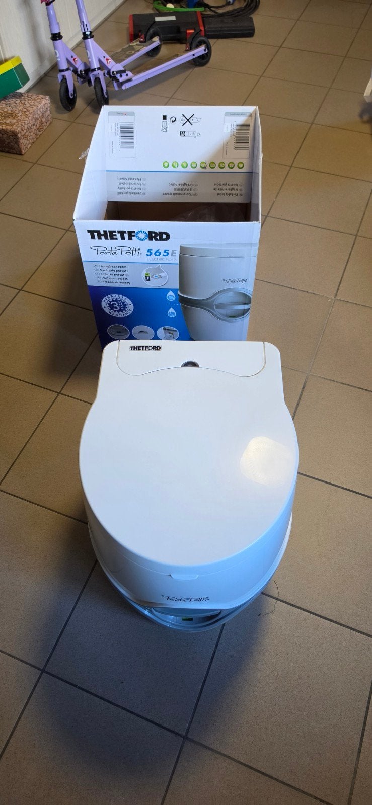 Thetford Porta Potti 565E, Caravans en Kamperen, Ophalen, Zo goed als nieuw