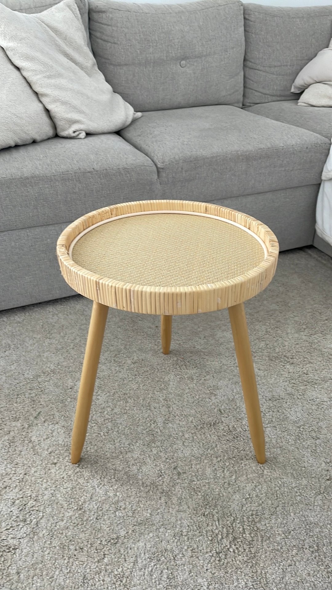 Table d’appoint + présentoir 2 étages assorti, Ophalen, Zo goed als nieuw, Hout