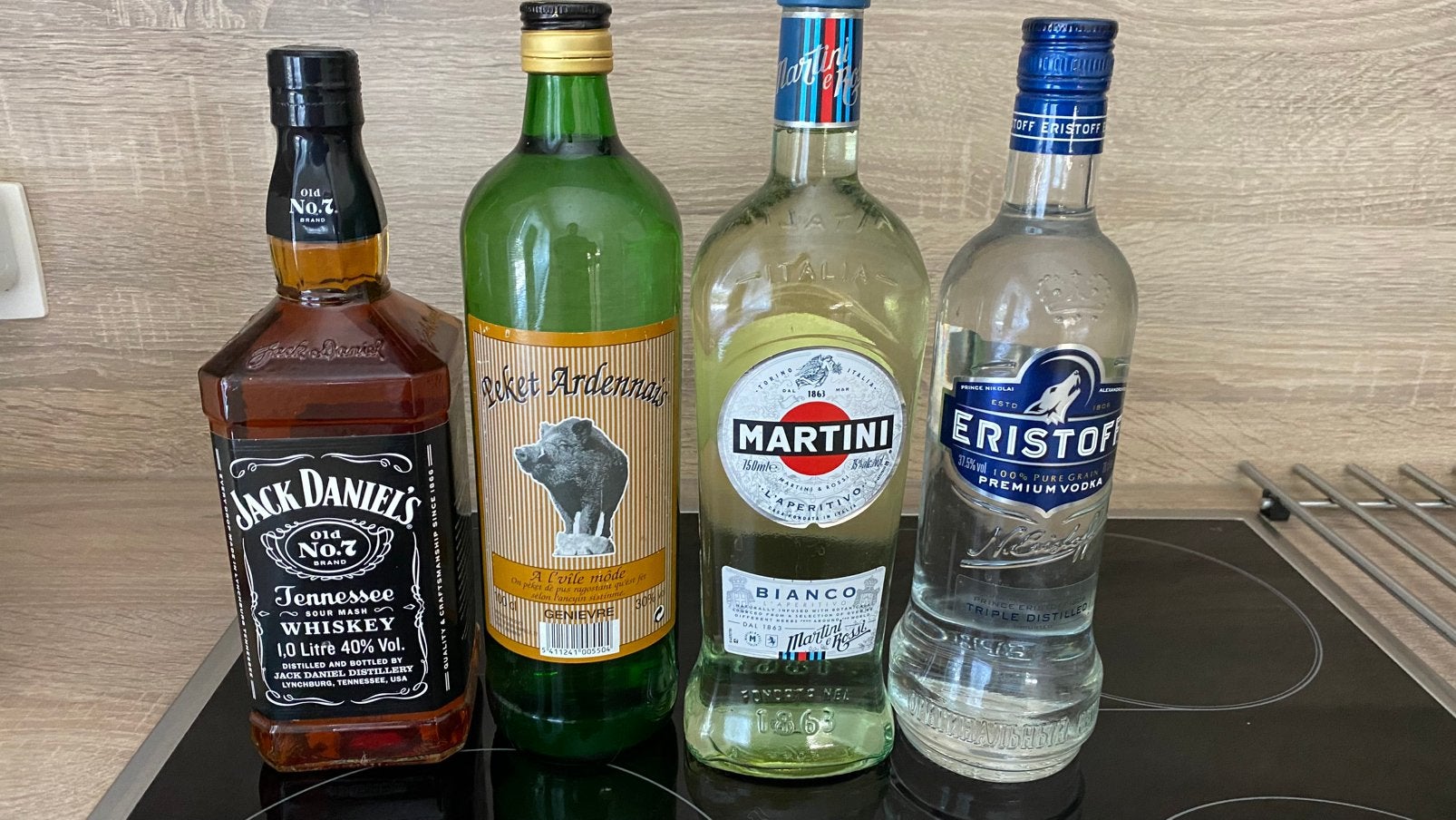 Lot bouteiles, Enlèvement, Neuf