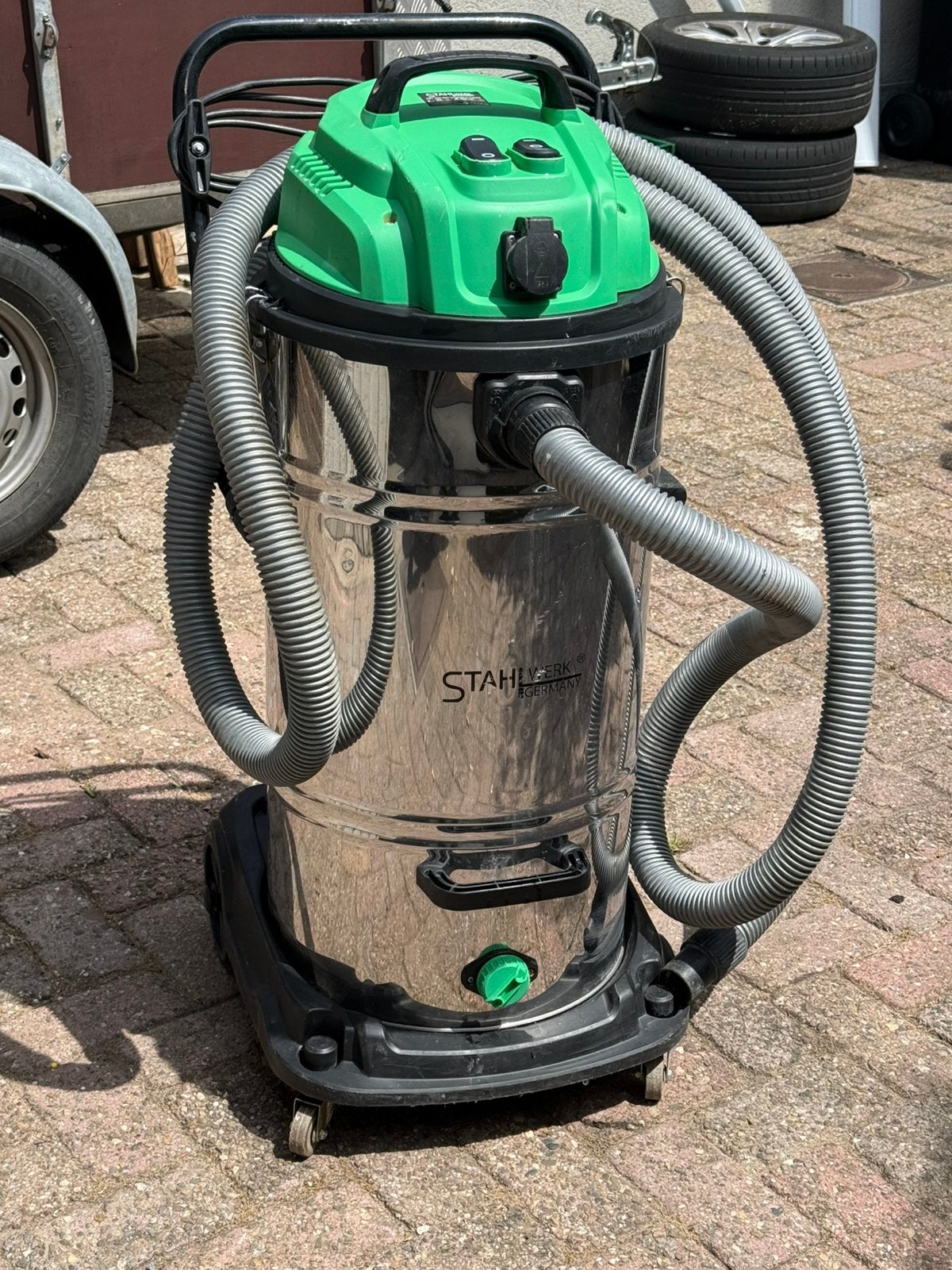 Stahl Werk Germany Nat- en Droogzuiger 100L, Doe-het-zelf en Bouw, Reinigingsmachines, Ophalen, Zo goed als nieuw