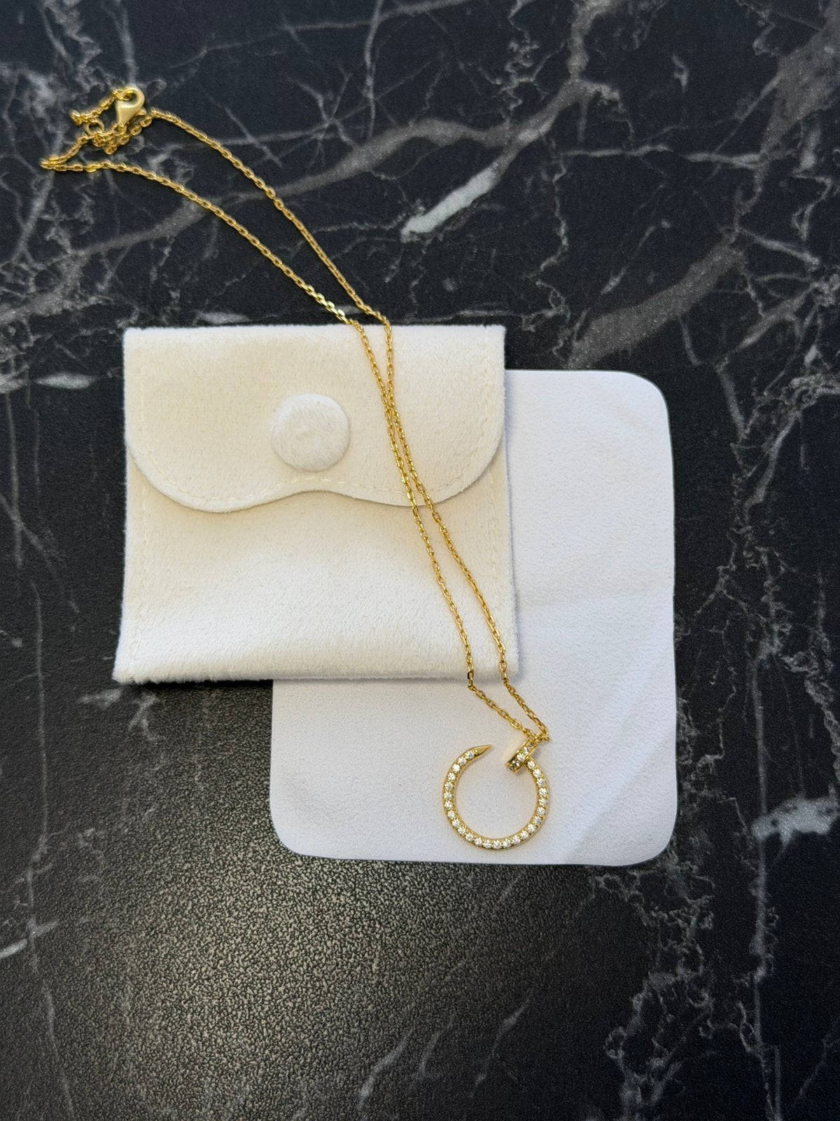 Elegante halsketting, Handtassen en Accessoires, Kettingen, Ophalen, Nieuw, Goud, Zilver