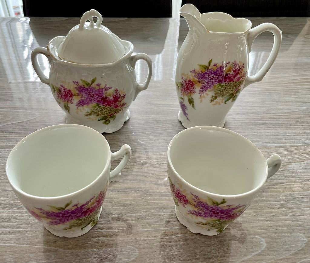 Service à thé / café en porcelaine, années 1920s, Enlèvement