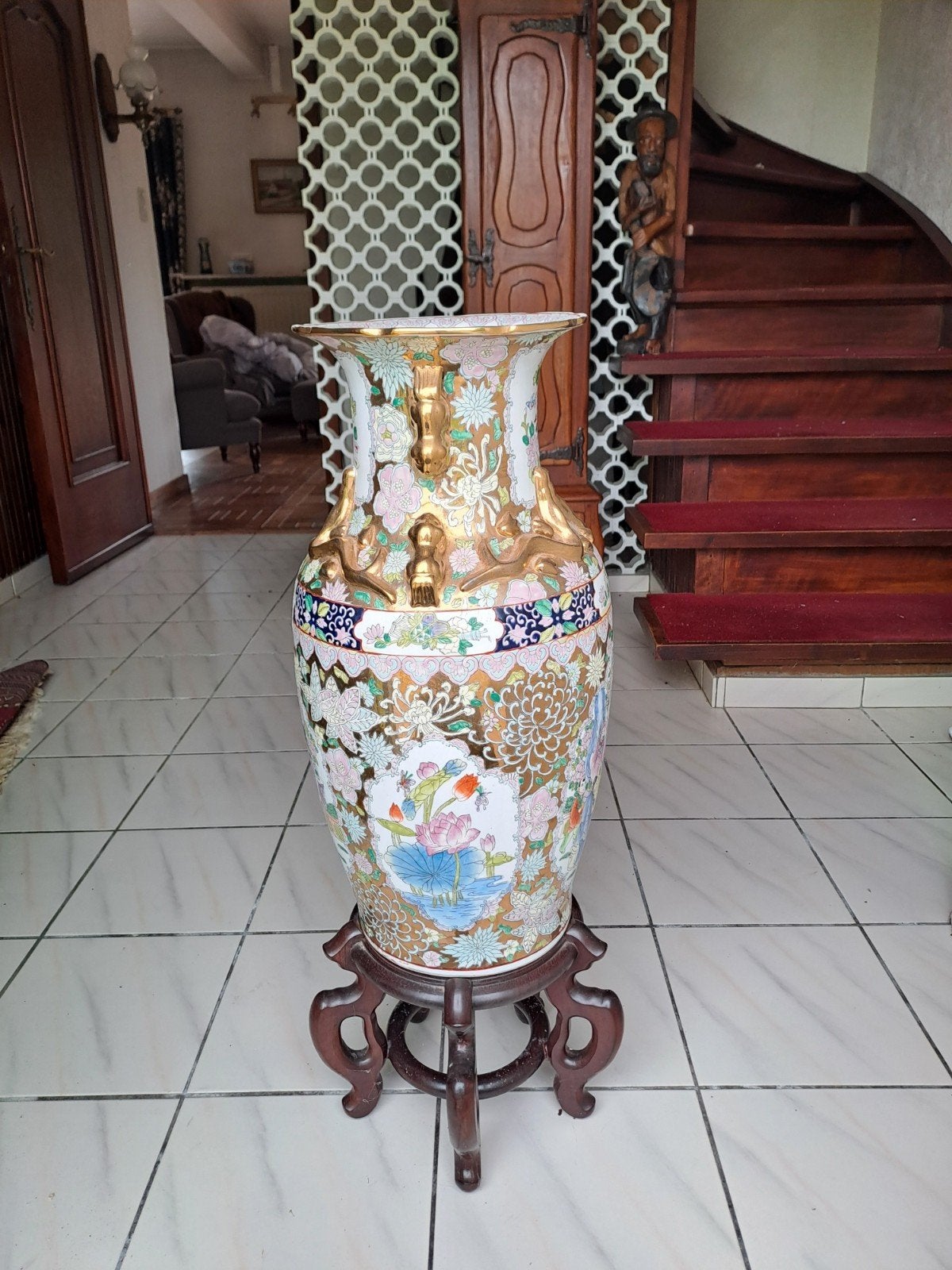 decoratie. chinese vaas op sokkel. hoog 86 cm, Huis en Inrichting, Ophalen