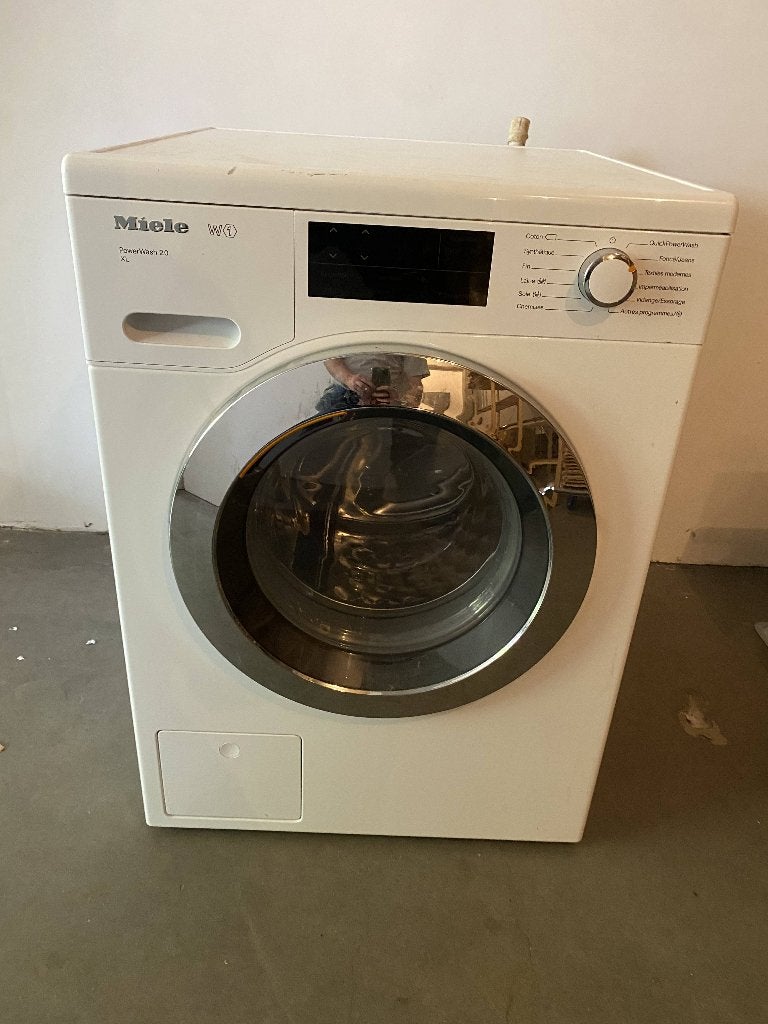 miele wasmachine, 1200 à 1600 tours, 6 à 8 kg, 85 à 90 cm, Chargeur frontal