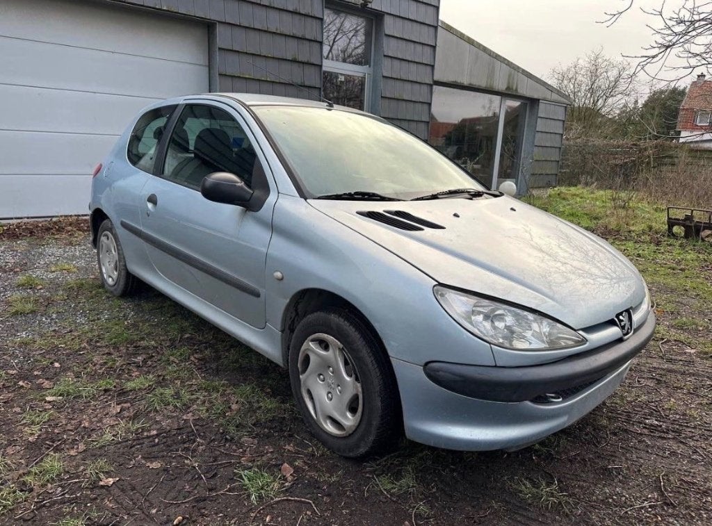 Peugeot 206 XR 1.1 handelaar/marchand/export, Auto's, Peugeot, Voorwielaandrijving, Stof, Zwart, 4 cilinders