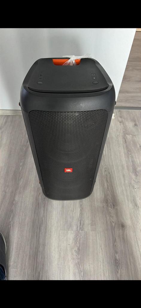 JBL party box model 300 werkt perfect, Audio, Tv en Foto, Luidsprekerboxen, Ophalen, Zo goed als nieuw, JBL