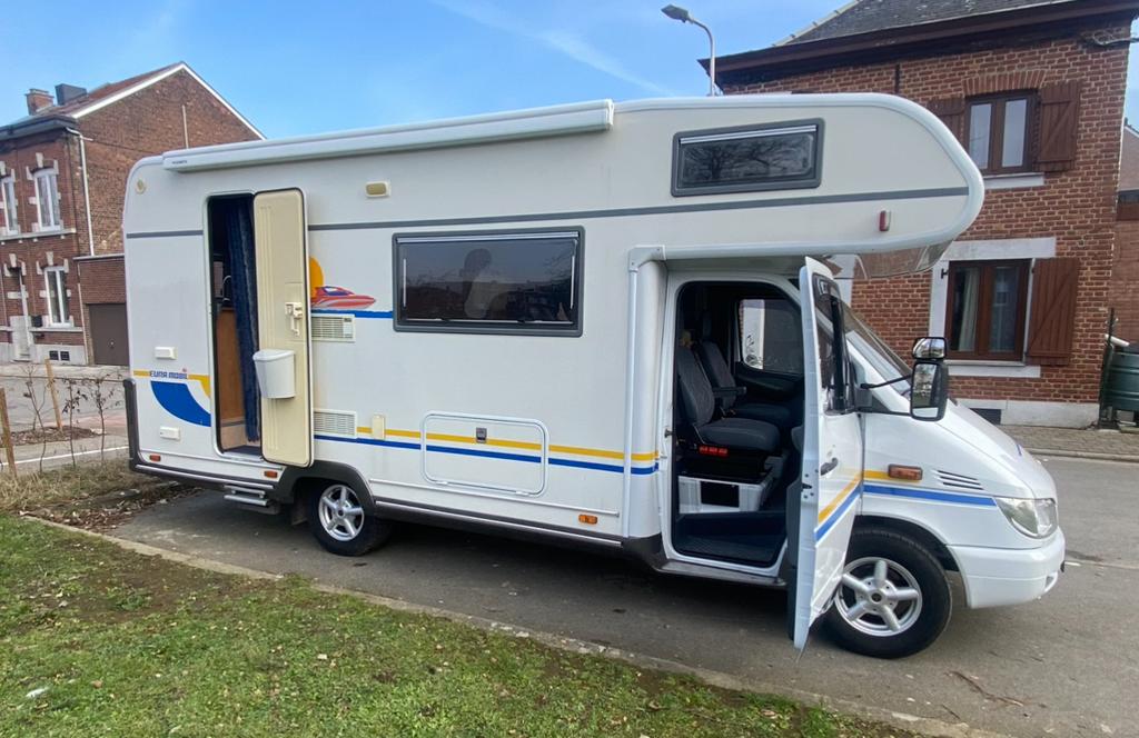 EURA MOBILE Mercedes sprinter, Caravanes & Camping, Camping-cars, Jusqu'à 4, 6 à 7 mètres, Toilette à cassette, Boîte manuelle