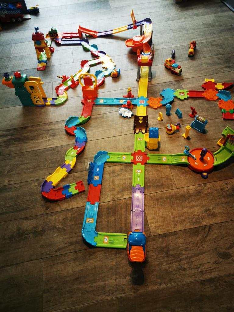 Voitures et trains VTech Toet Toet — Grand paquet, Enfants & Bébés, Jouets | Vtech, Enlèvement