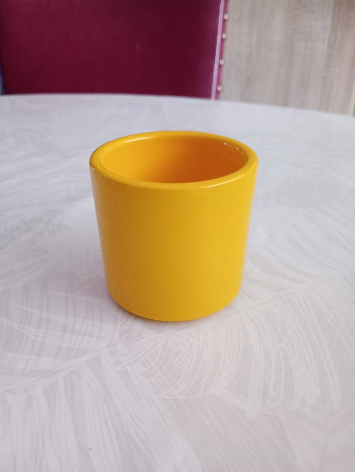 Petit cache pot jaune, Enlèvement ou Envoi