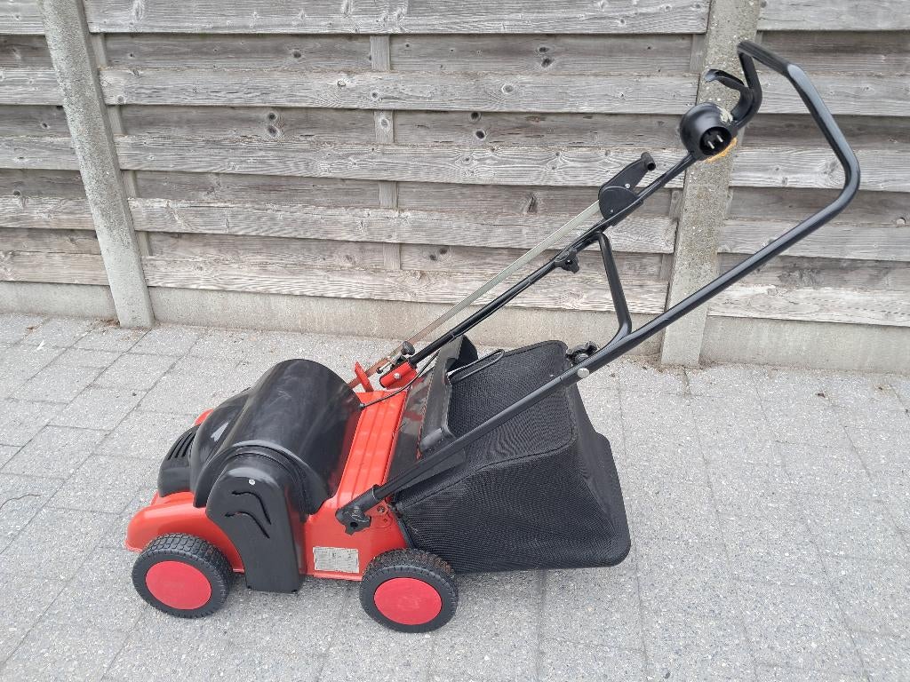 Verticuteer machine, Tuin en Terras, Ophalen of Verzenden, Zo goed als nieuw, Elektrisch