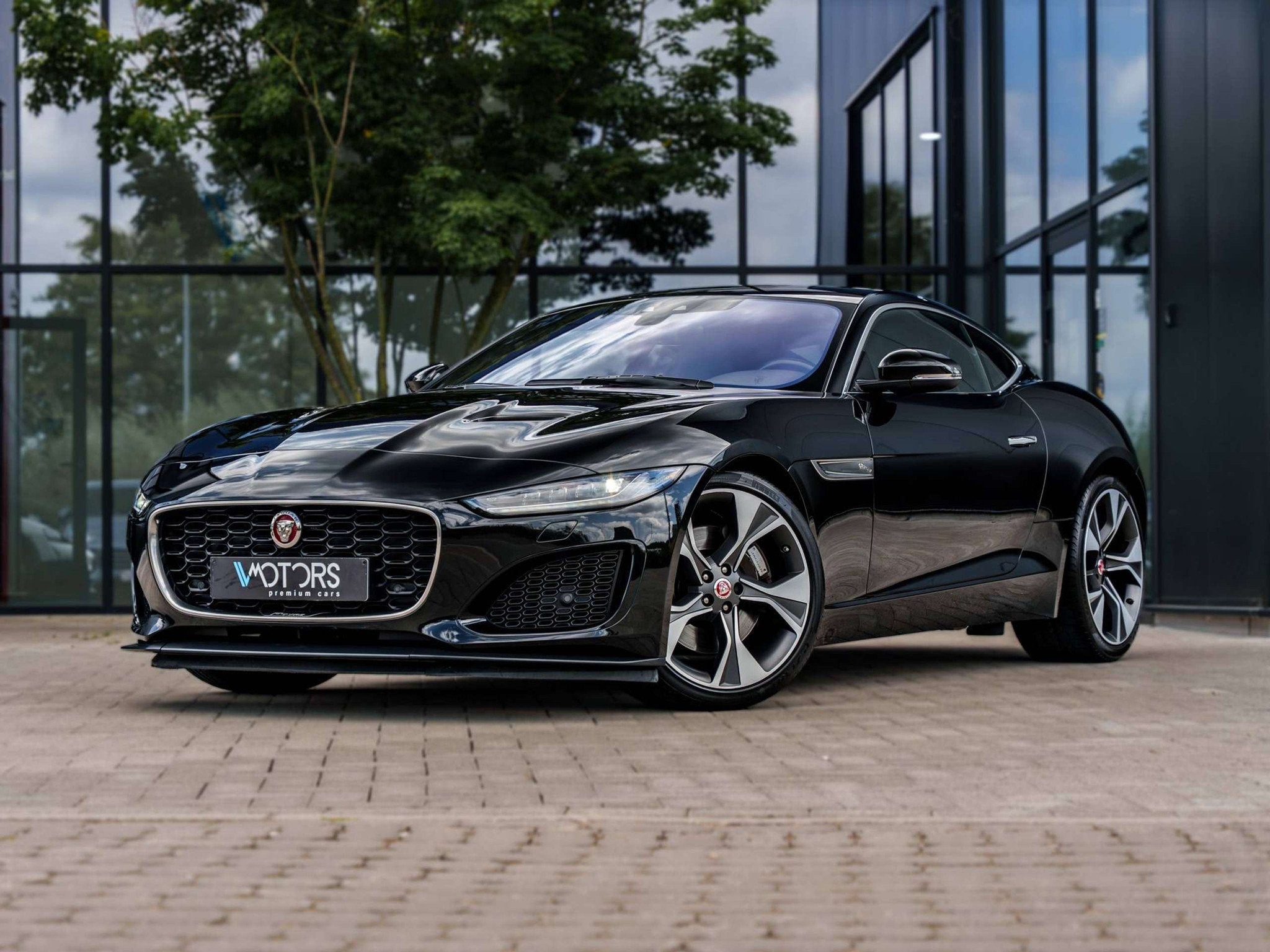 Jaguar F-Type Coupe 2.0 P300 - Panoramadak - Meridian 600W -, Auto's, Jaguar, Automaat, Achterwielaandrijving, Zwart, Leder