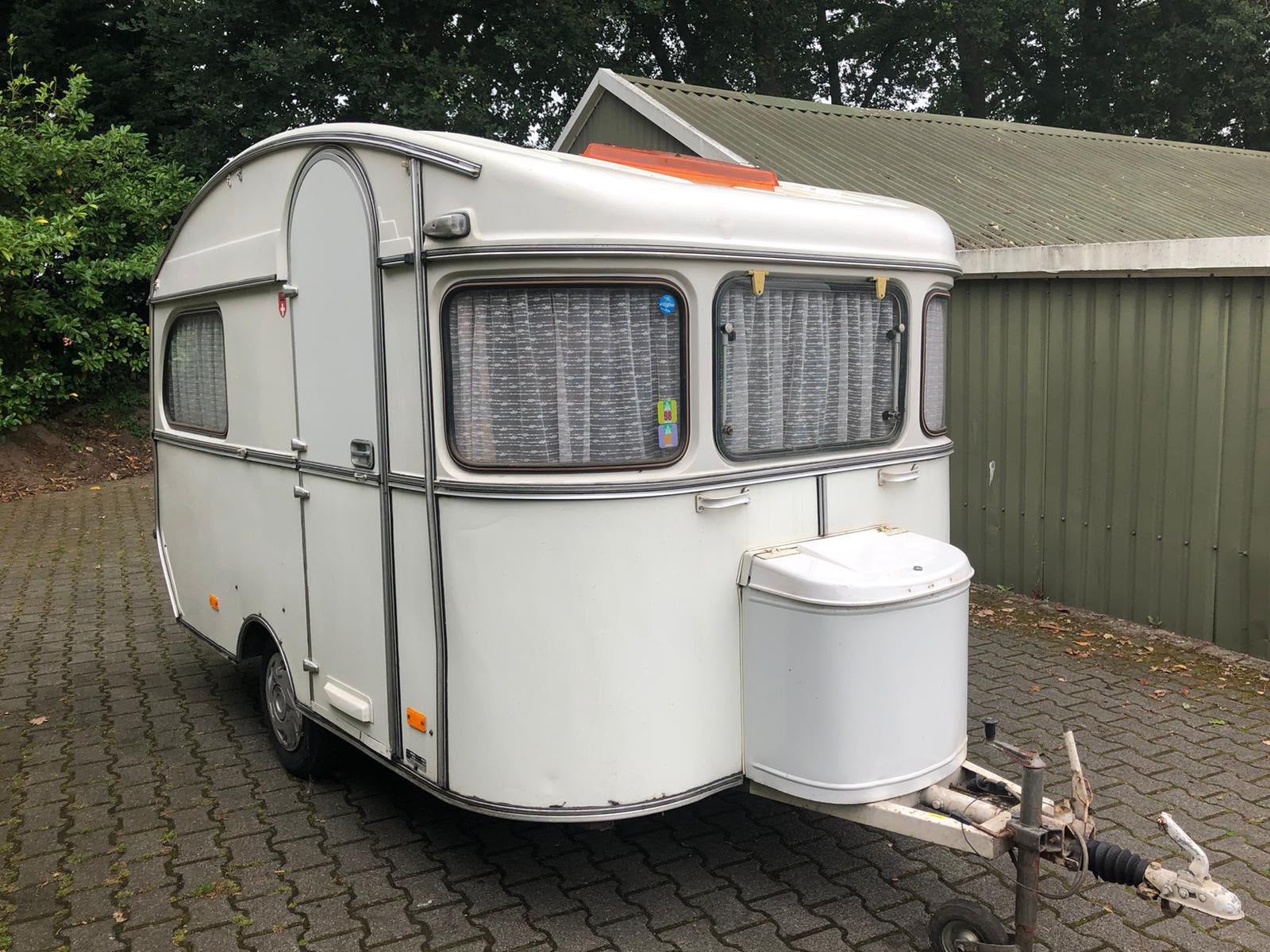 A VENDRE CARAVANE CONSTRUCTAM CONDOR 4 450 kg (< 750 kg MTM), Lit transversal, Jusqu'à 4 m, Poêle, Particulier