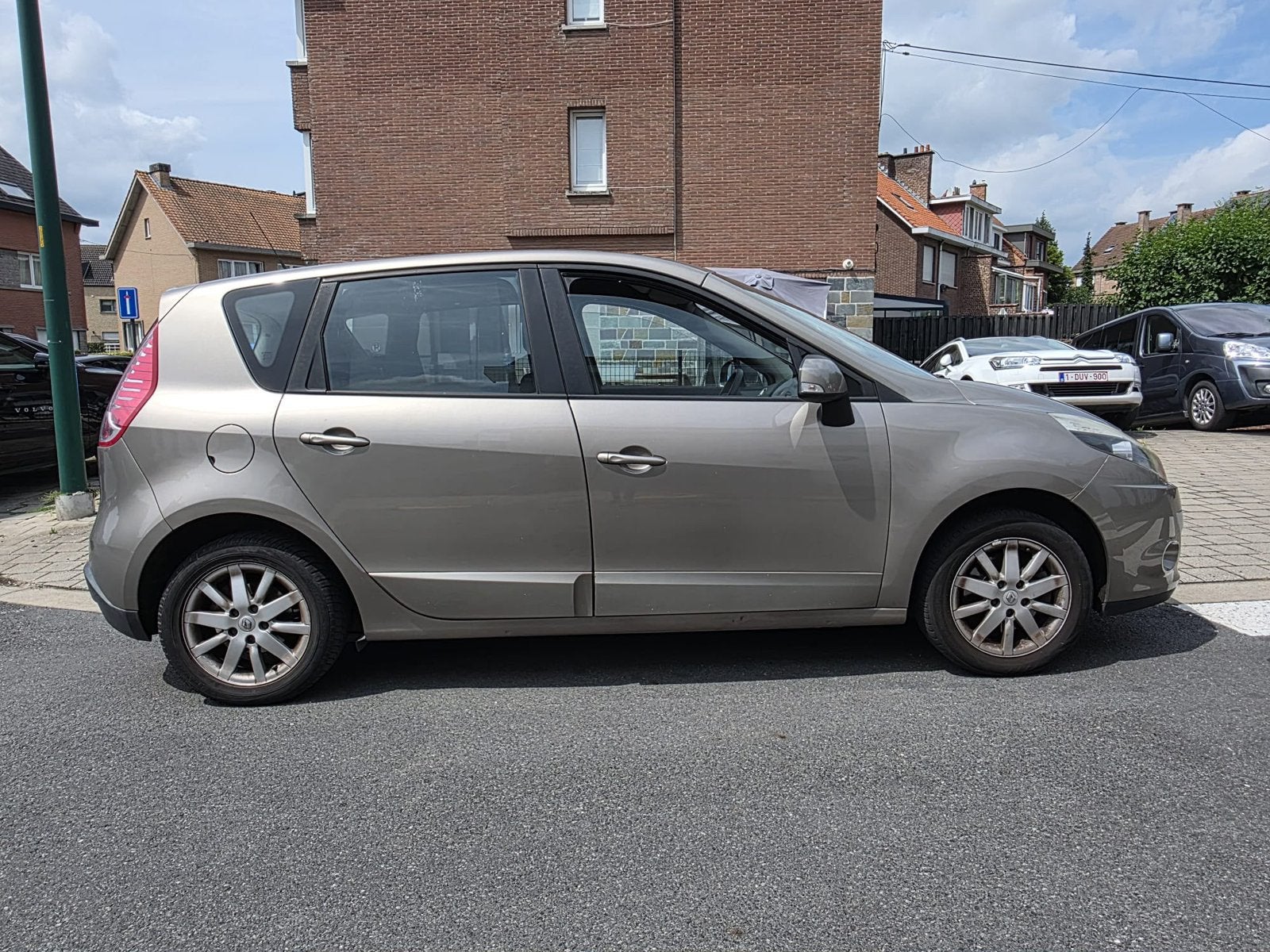 Renault Scenic 1.6 benzine 128000 km 11/2010, Auto's, Euro 5, Monovolume, 4 cilinders, Electronic Stability Program (ESP)