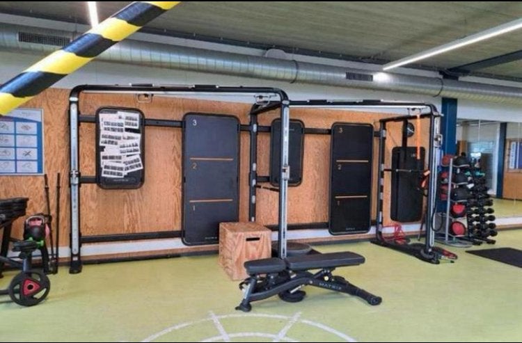 Matrix Connexus multi rek / multistation, Sport en Fitness, Ophalen, Gebruikt, Benen, Overige typen