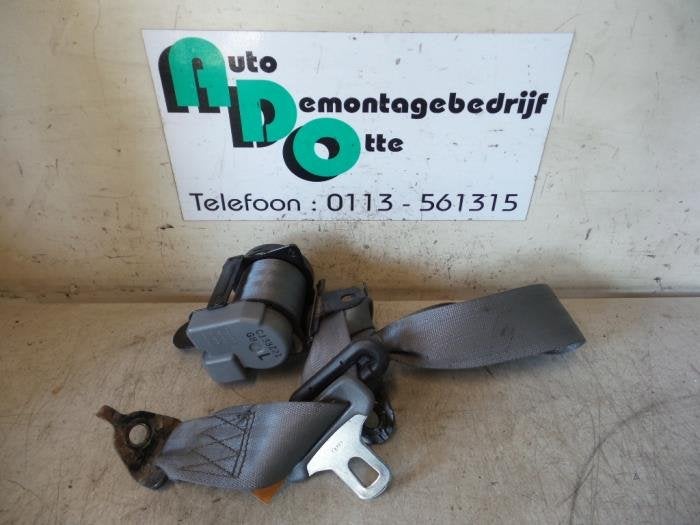 Veiligheidsgordel links-achter van een Honda Civic (Civic 92, Auto-onderdelen, Interieur en Bekleding, Honda, Gebruikt, -, -