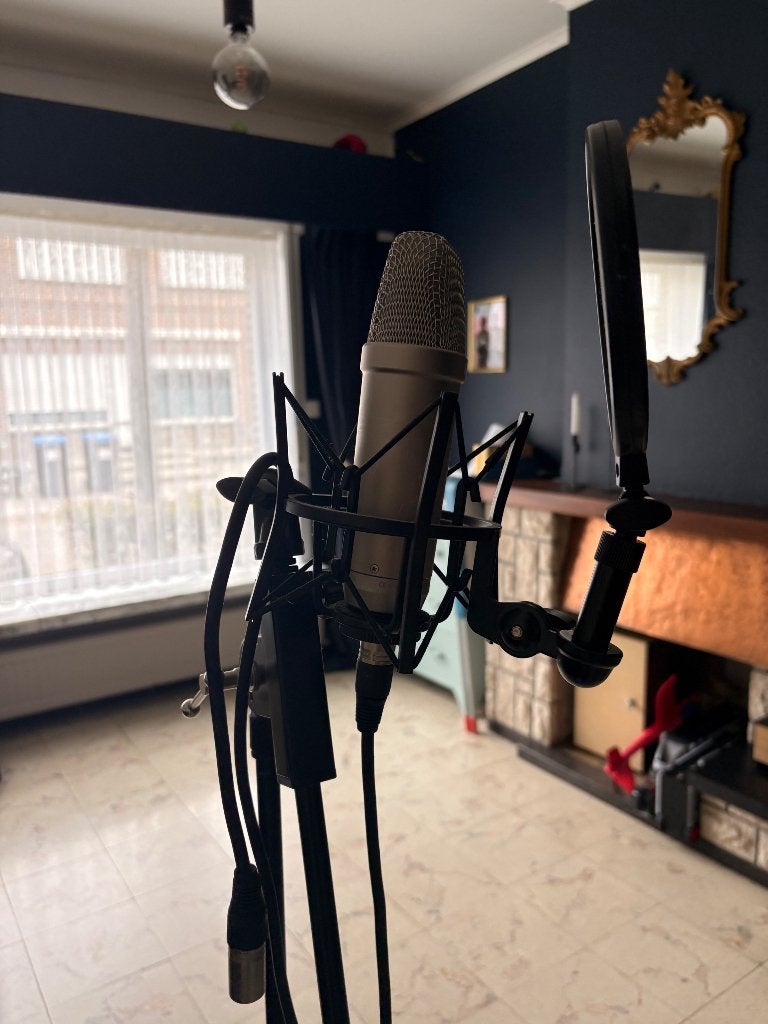 Microfoon, Muziek en Instrumenten, Ophalen, Zo goed als nieuw, Studiomicrofoon