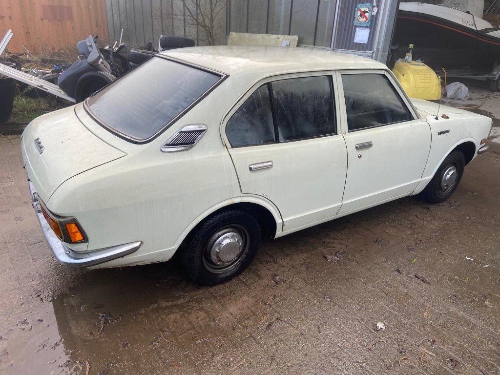 Toyota corolla te koop,18d kms , 1976 , 1300 cc, foto 7