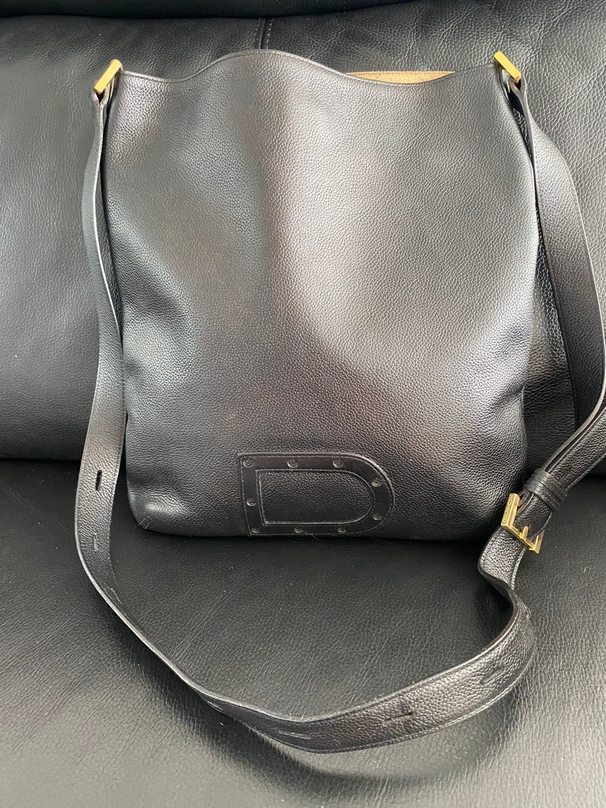 Sac delvaux bandoulière modele Louise, Enlèvement ou Envoi, Comme neuf, Noir, Cuir