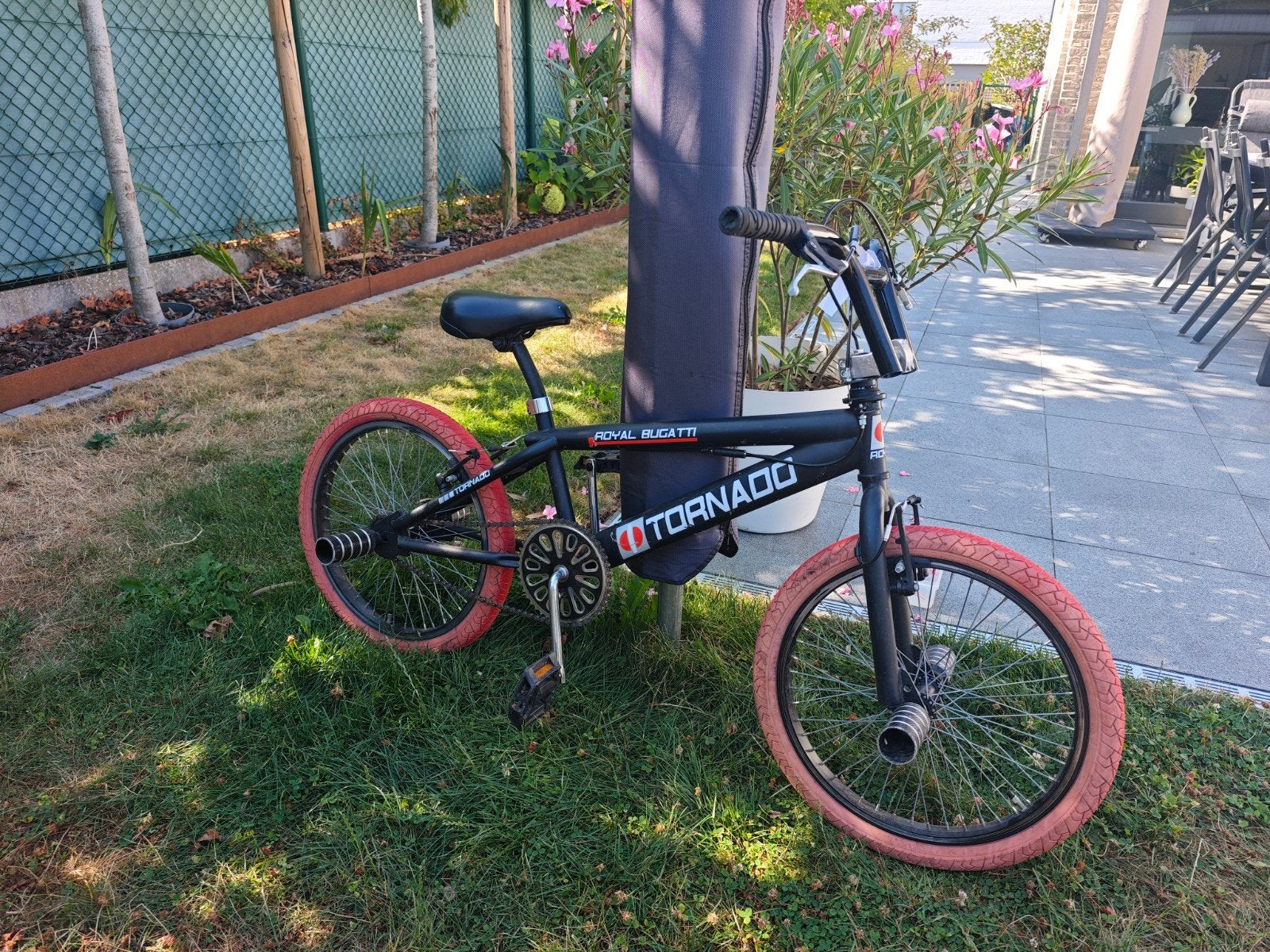 BMX Royal Bugatti Tornado, Fietsen en Brommers, Ophalen, Gebruikt, 20 tot 24 inch, Stuur 360° draaibaar