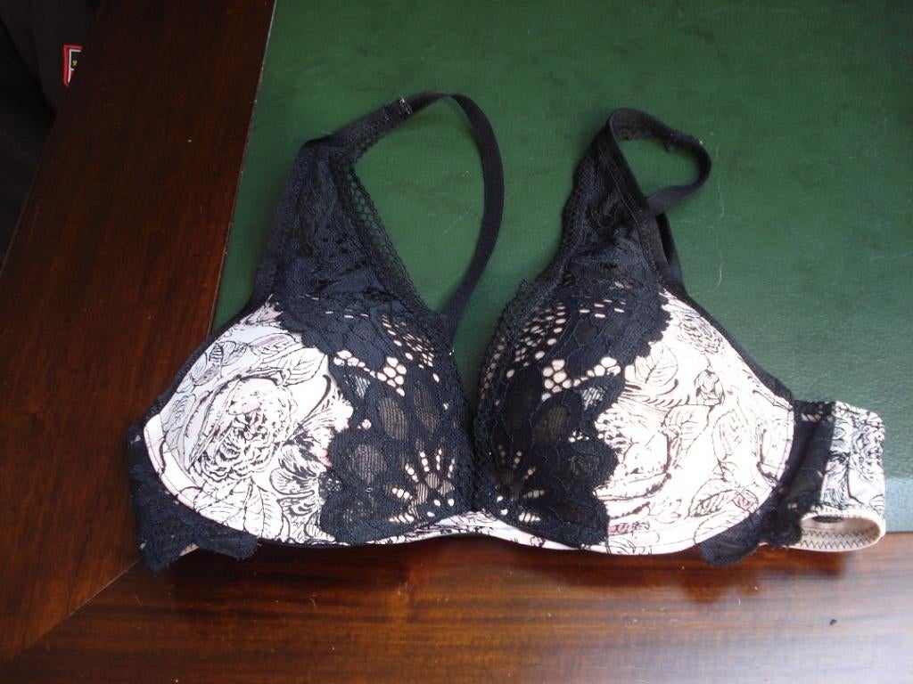 Hunkemöller beha, dames/meisjes. mt 70B, Hunkemöller, Enlèvement ou Envoi, Blanc, Soutien-gorge