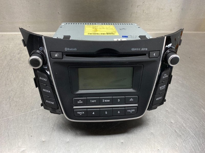 RADIO Hyundai i30 (GDHB5) (01-2011/12-2016) (|96170A6210GU|), Autos : Pièces & Accessoires, Utilisé, Hyundai