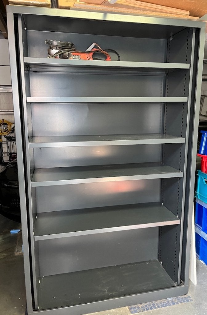 zeer stevige zware metalen kast / rek, Doe-het-zelf en Bouw, Ophalen, Zo goed als nieuw