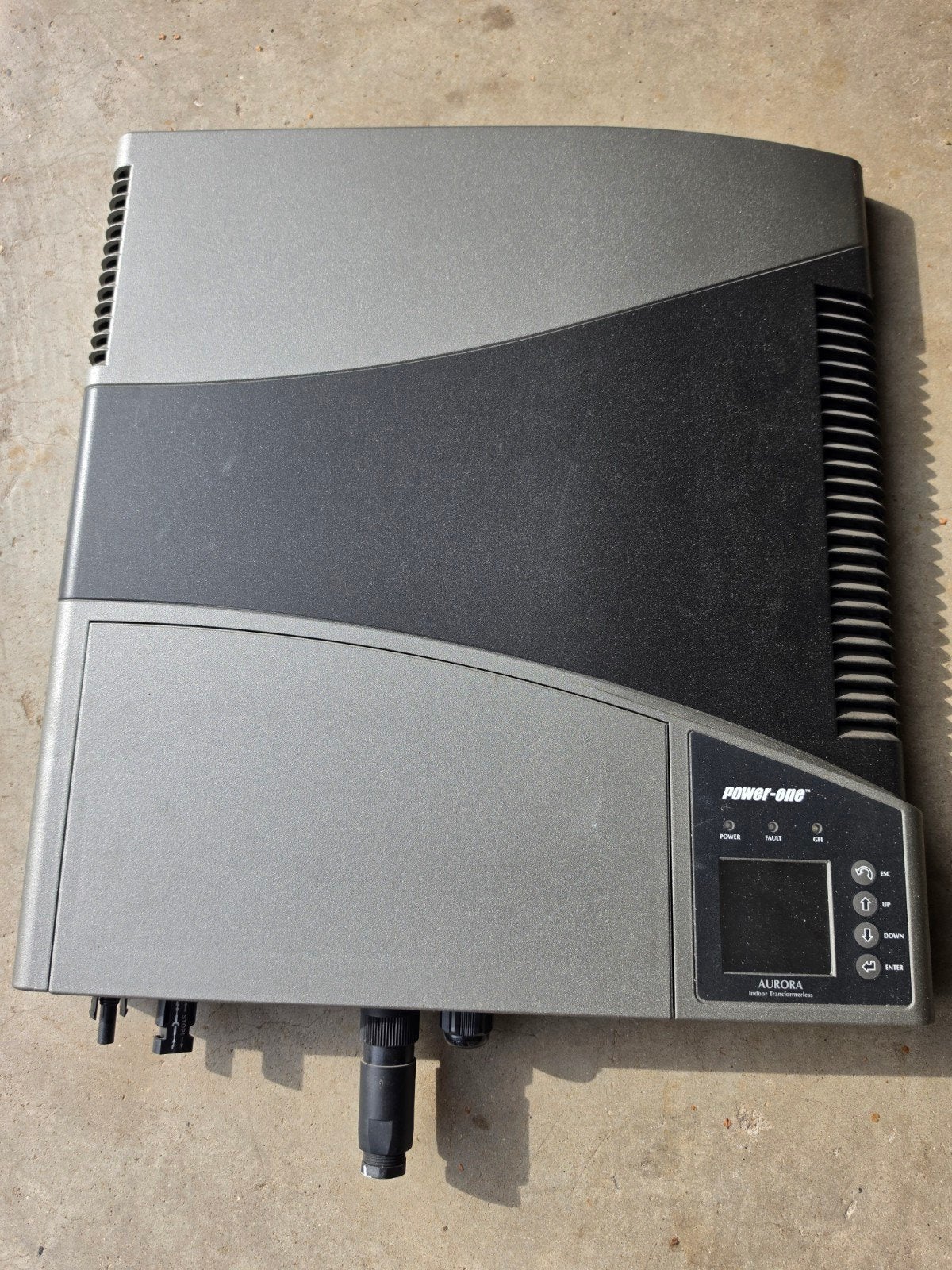 omvormers zonnepanelen, Enlèvement, Utilisé, 200 watts-crêtes ou plus
