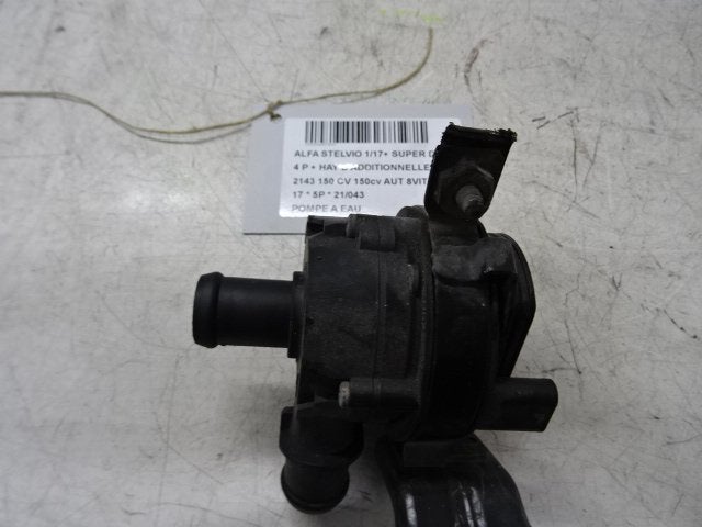 POMPE A EAU Alfa Romeo Stelvio (949) (51975685), Stellantis Europe S.p.A, IPC D1-09 Bahnhofsplatz
65423  Rüsselsheim am Main, DE