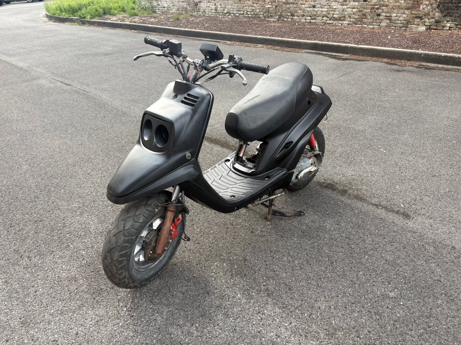 Mbk booster bw50, Vélos & Vélomoteurs, Scooters | Marques Autre, 49 cm³, Comme neuf, Classe B (45 km/h), Enlèvement