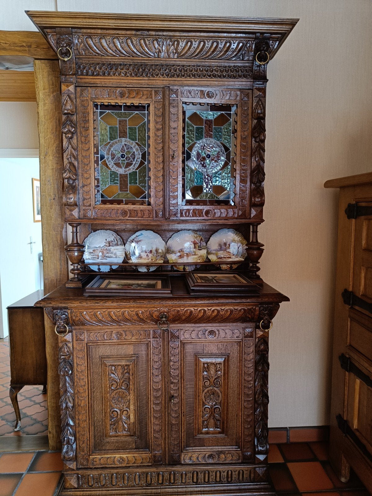 Mechelse kast, Ophalen