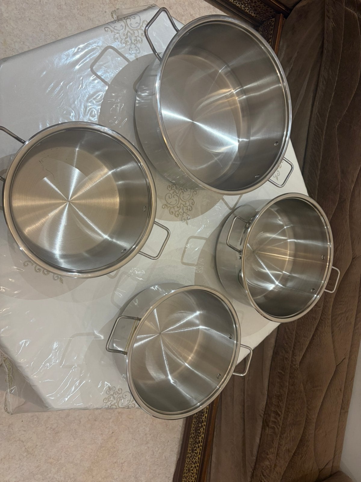 4 Casseroles neuve., Maison & Meubles, Enlèvement ou Envoi, Comme neuf