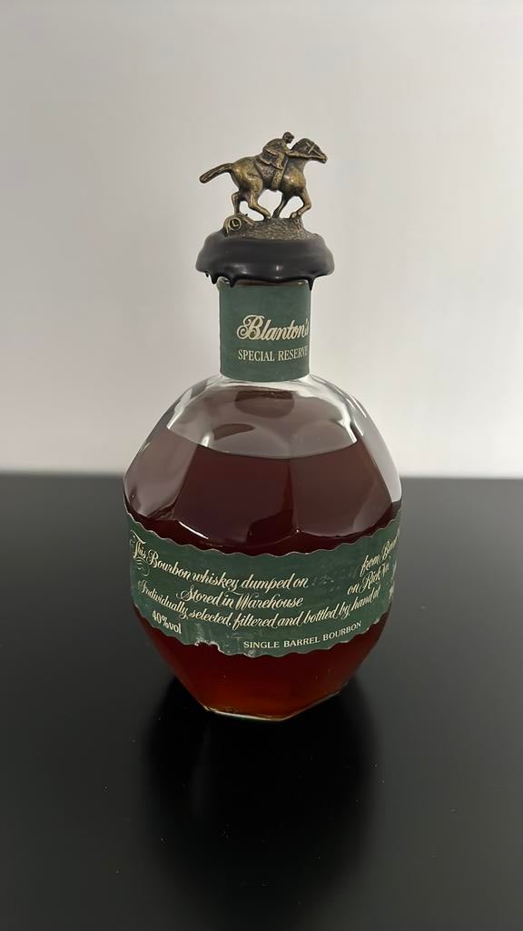 Réserve de Blanton 2001, Collections, Vins, Enlèvement ou Envoi, Pleine, Comme neuf, Autres types