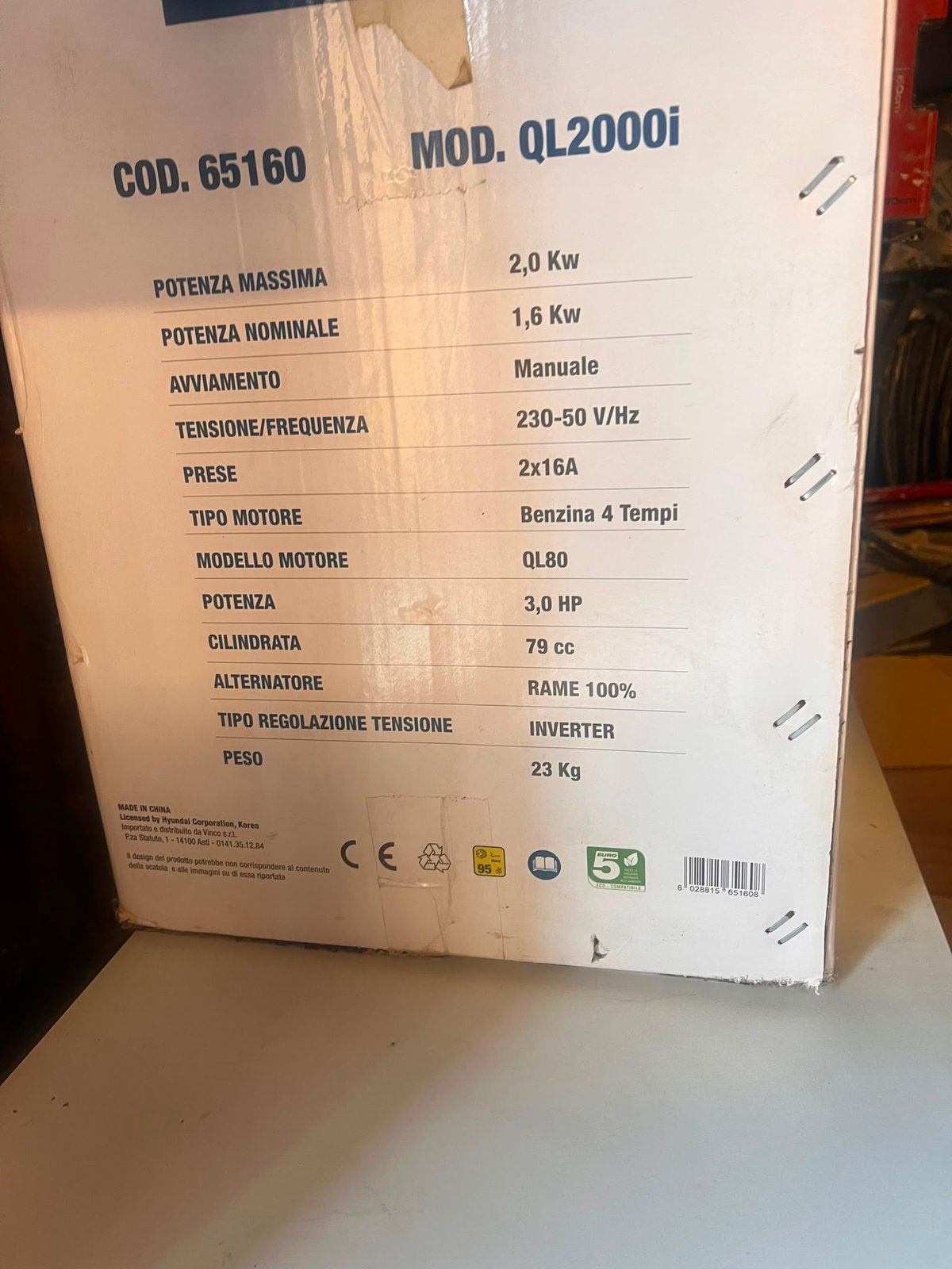 Hyundai stroomgenerator, Ophalen, Zo goed als nieuw, Benzinemotor