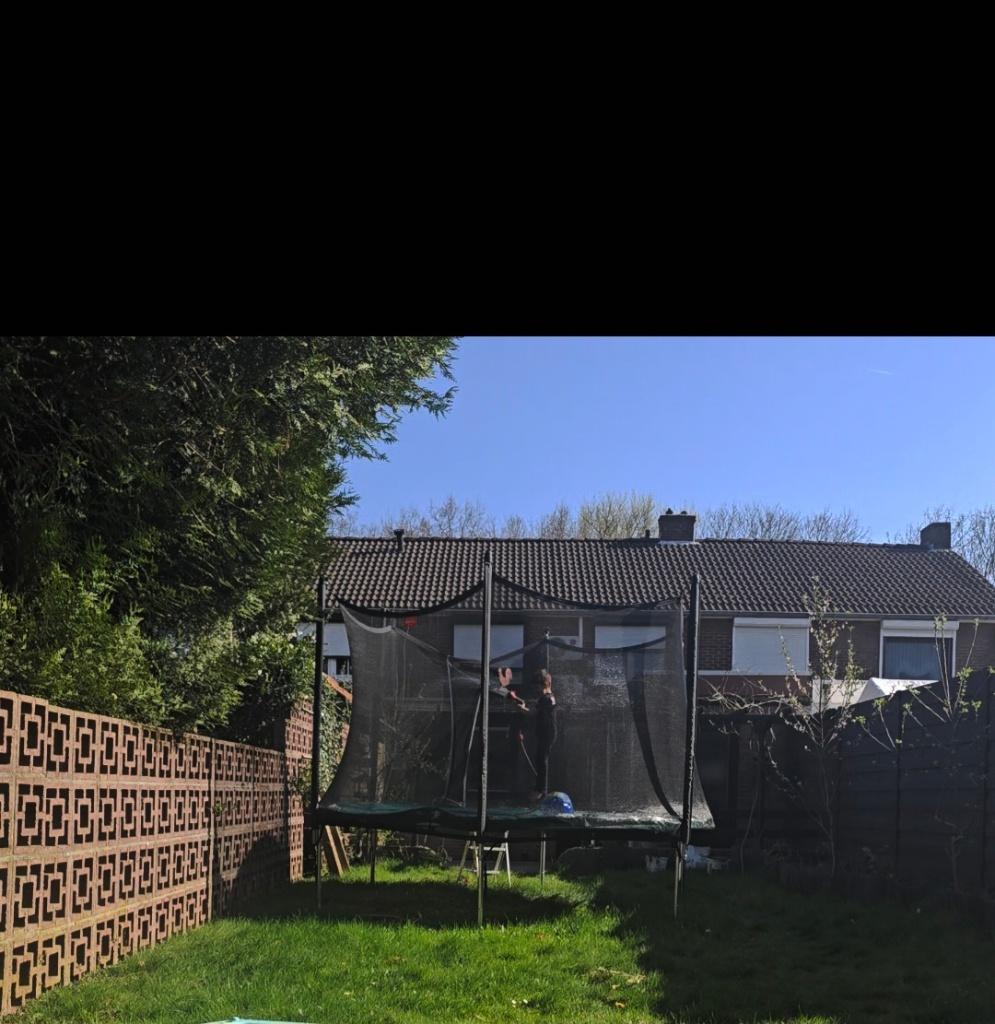 Trampoline Berg Favorit 330 + hoes, Kinderen en Baby's, Speelgoed | Buiten | Trampolines, Ophalen, Zo goed als nieuw